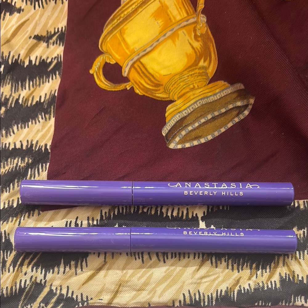 Anastasia Beverly Hills black liquid  Eyeliner